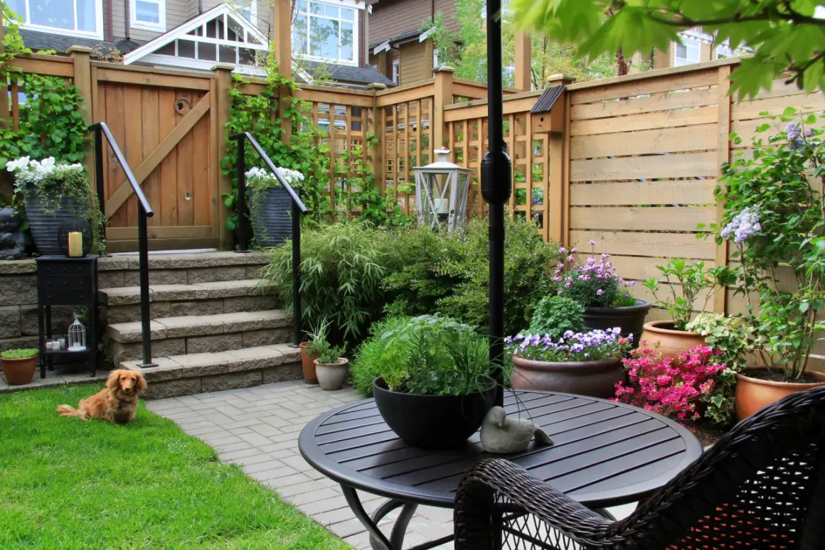 Jak ogrodzić ogródek w bloku - tanie i estetyczne rozwiązania na małą przestrzeń
